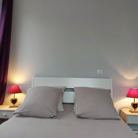 Logement Tout Confort Au Coeur De La Haute-Savoie - Le Barycentre ラ・ロシュ・シュル・フォロン エクステリア 写真