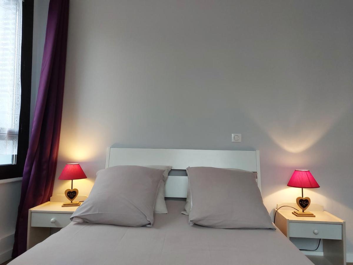 Logement Tout Confort Au Coeur De La Haute-Savoie - Le Barycentre ラ・ロシュ・シュル・フォロン エクステリア 写真